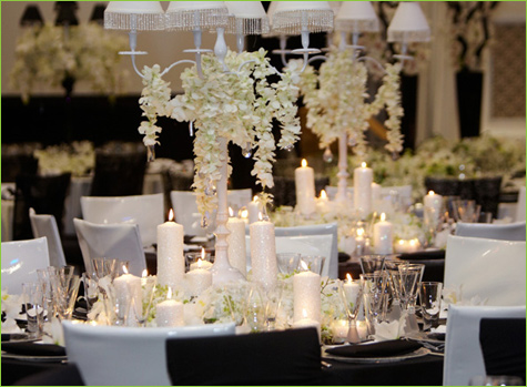 black and white wedding reception table ideas